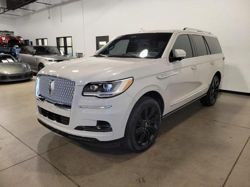 2024 Lincoln Navigator Reserve