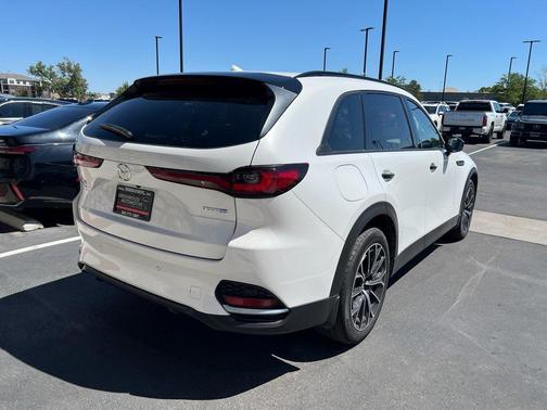 2025 Mazda CX-70 PHEV Premium Package