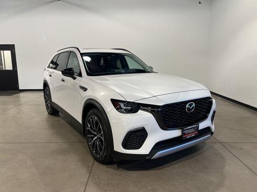 2025 Mazda CX-70 PHEV Premium Package