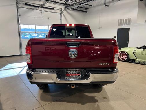 2022 RAM 2500 Tradesman Crew Cab 4x4 6'4' Box