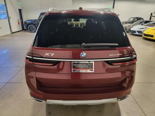 2024 BMW X7 xDrive40i