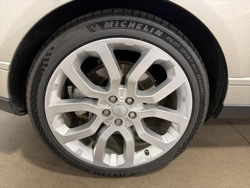 2020 Land Rover Range Rover P525 HSE SWB
