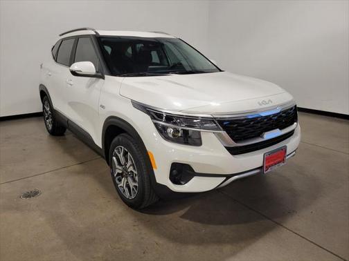 2023 Kia Seltos EX