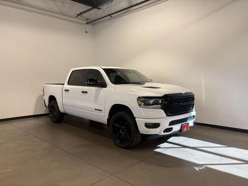 Bright White Clearcoat 2024 RAM 1500 Laramie