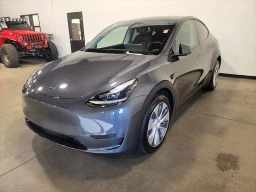 2023 Tesla Model Y Long Range Dual Motor All-Wheel Drive