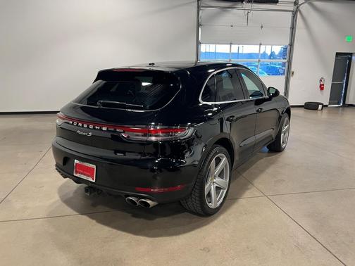 2019 Porsche Macan S