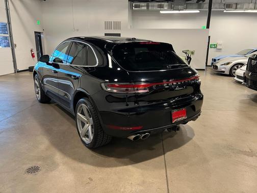 2019 Porsche Macan S