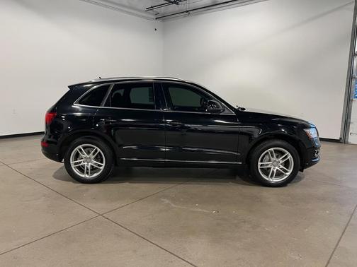 2015 Audi Q5 2.0T Premium Plus
