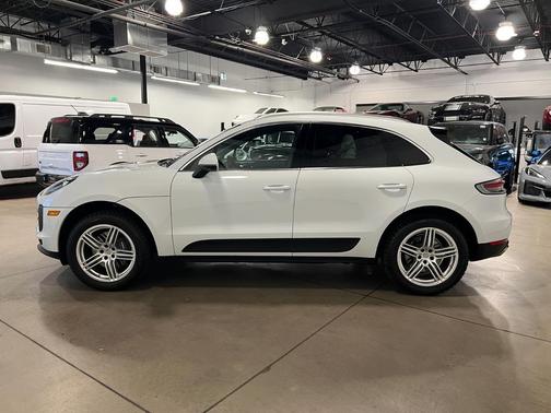 2021 Porsche Macan 