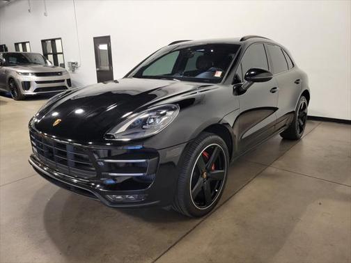 2018 Porsche Macan Turbo