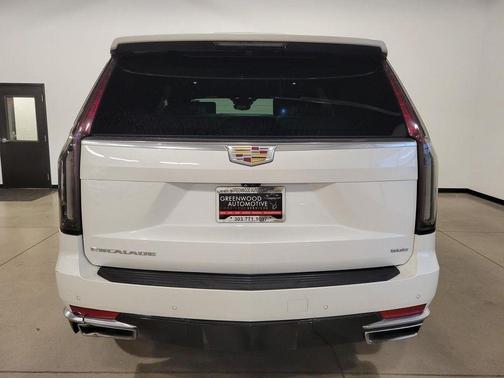 2021 Cadillac Escalade Premium Luxury