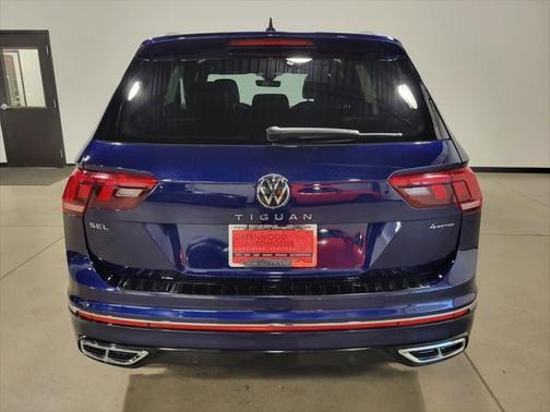 2024 Volkswagen Tiguan 2.0T SEL R-Line 4MOTION