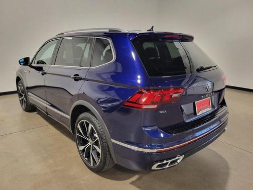 2024 Volkswagen Tiguan 2.0T SEL R-Line 4MOTION