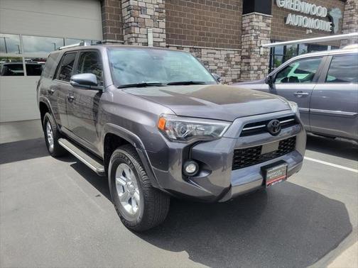 2022 Toyota 4Runner SR5 Premium