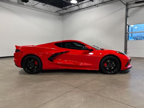 2020 Chevrolet Corvette Stingray w/3LT