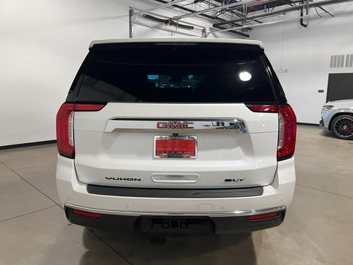 2024 GMC Yukon SLT