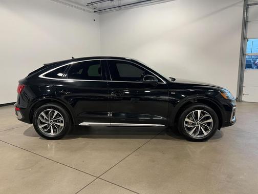 2023 Audi Q5 45 S line Premium Plus
