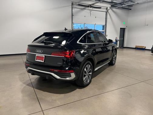 2023 Audi Q5 45 S line Premium Plus
