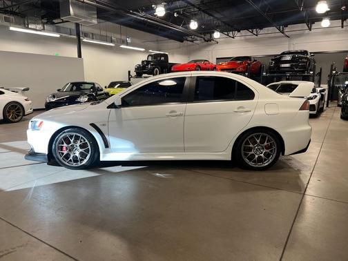 2010 Mitsubishi Lancer Evolution MR Touring