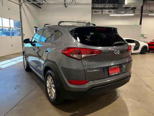 2017 Hyundai TUCSON SE Plus