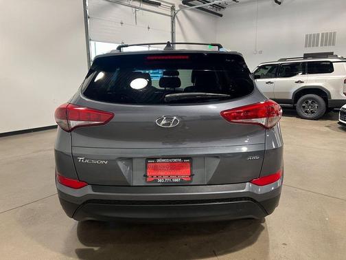 2017 Hyundai TUCSON SE Plus