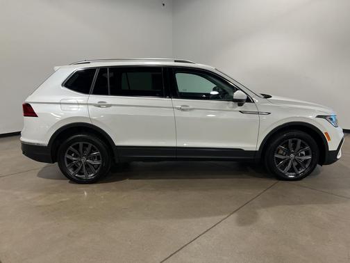 2023 Volkswagen Tiguan 2.0T SE 4MOTION