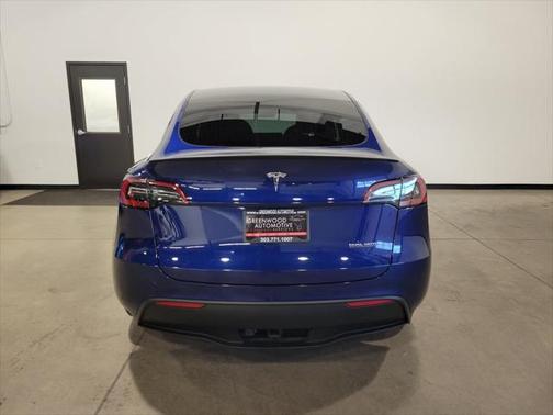 2022 Tesla Model Y Performance Dual Motor All-Wheel Drive
