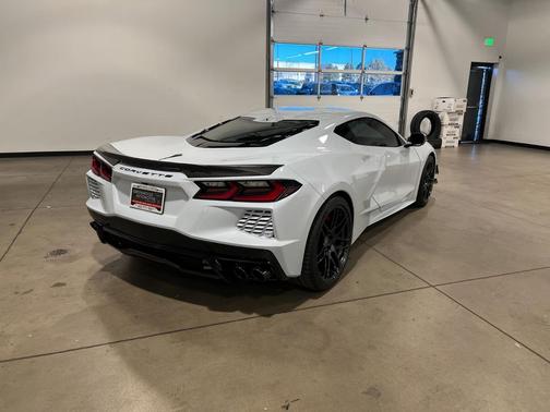 2021 Chevrolet Corvette Stingray w/2LT