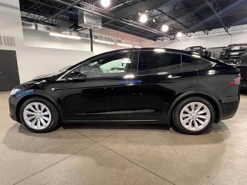 2018 Tesla Model X 75D