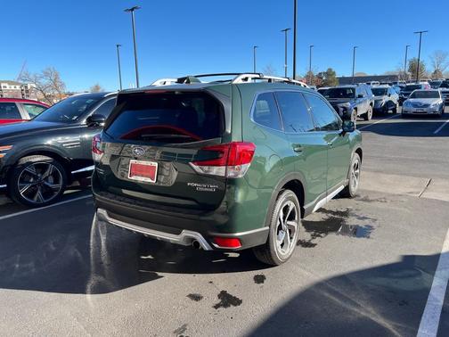 2023 Subaru Forester Touring