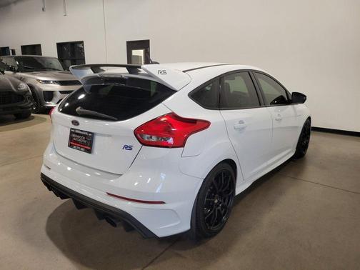 2017 Ford Focus RS Base