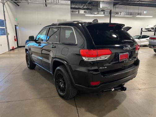 2016 Jeep Grand Cherokee Laredo