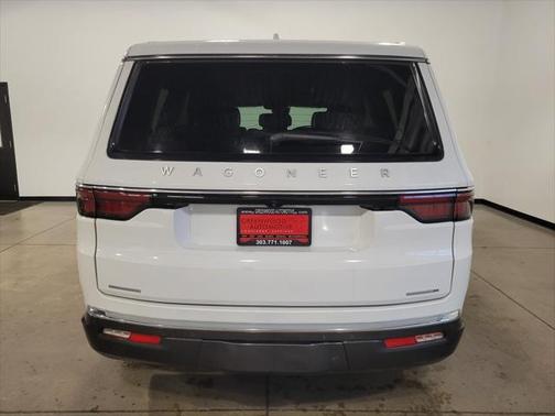 2022 Jeep Wagoneer Series III 4x4