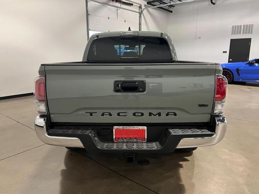 2022 Toyota Tacoma TRD Off Road