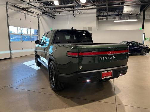 2022 Rivian R1T Adventure