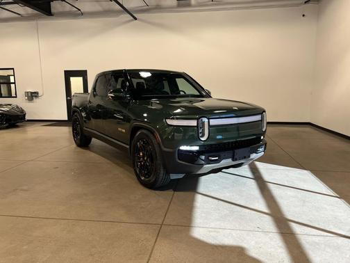 2022 Rivian R1T Adventure