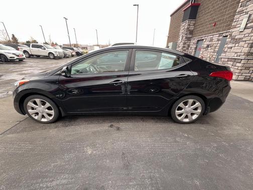 2013 Hyundai ELANTRA Limited