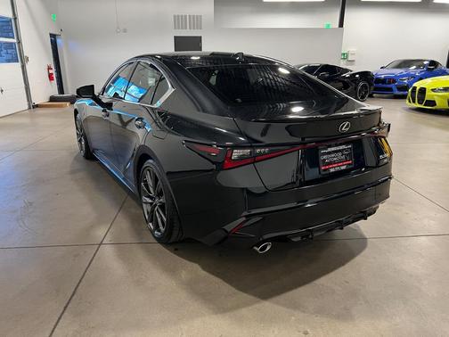 2022 Lexus IS 350 Base