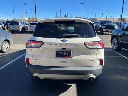 2021 Ford Escape SEL