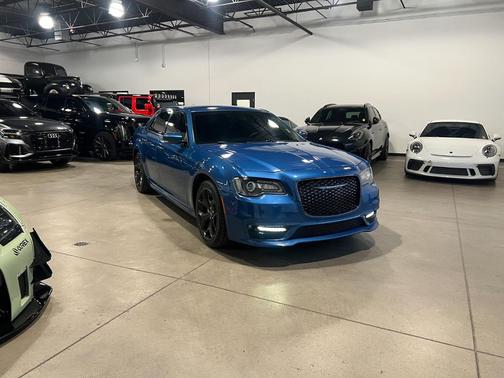 2022 Chrysler 300 Touring