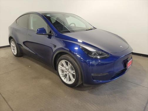 2023 Tesla Model Y Long Range Dual Motor All-Wheel Drive