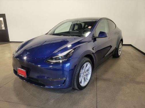 2023 Tesla Model Y Long Range Dual Motor All-Wheel Drive