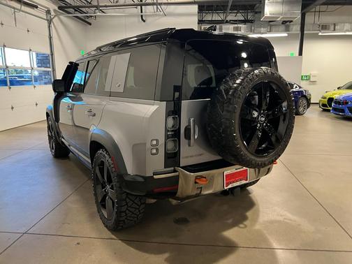 2020 Land Rover Defender 110 X