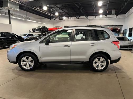 2015 Subaru Forester 2.5i