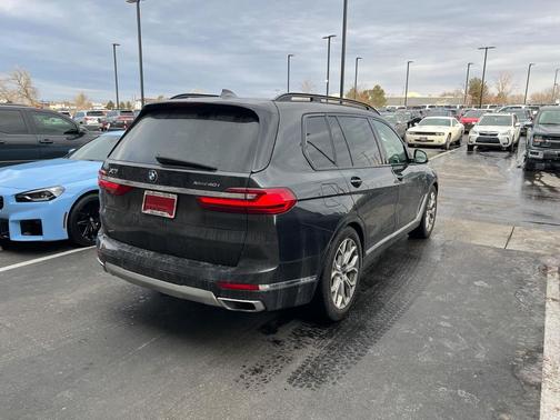 2022 BMW X7 xDrive40i