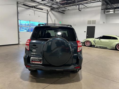 2011 Toyota RAV4 Limited