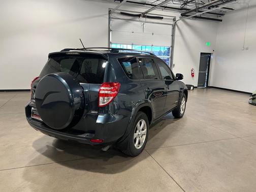 2011 Toyota RAV4 Limited