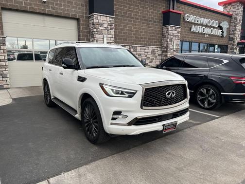 2024 INFINITI QX80 SENSORY AWD