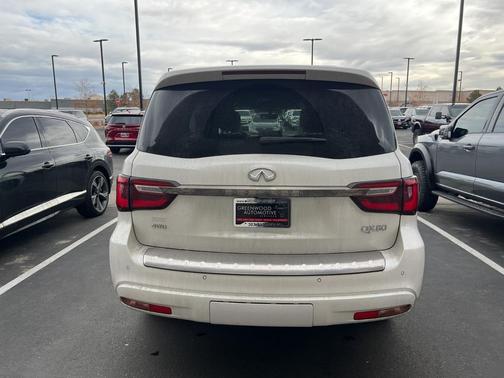 2024 INFINITI QX80 SENSORY AWD