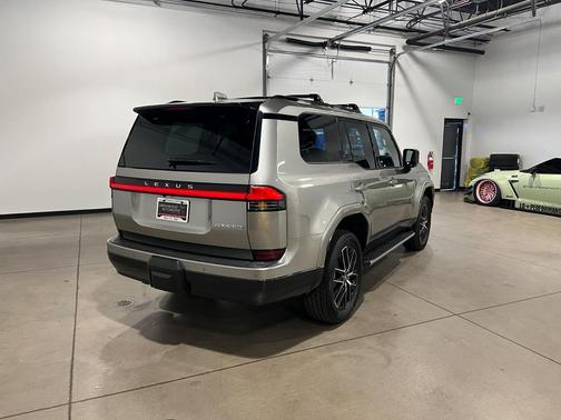 Atomic Silver 2026 Lexus GX 550 Premium+